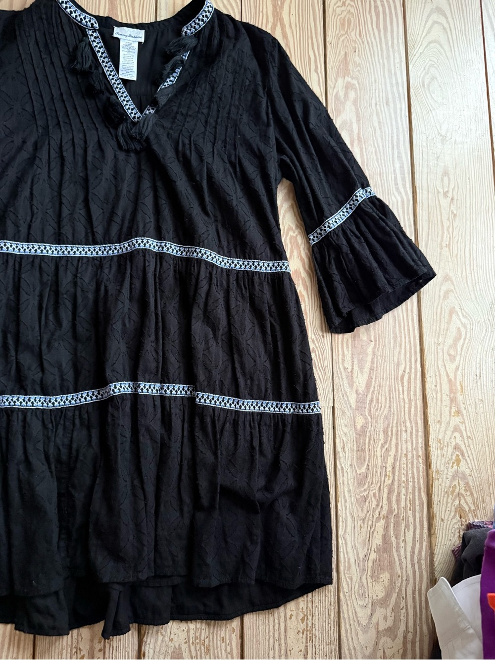 Tommy Bahama embroidered tassel vneck cotton tunic dress size m